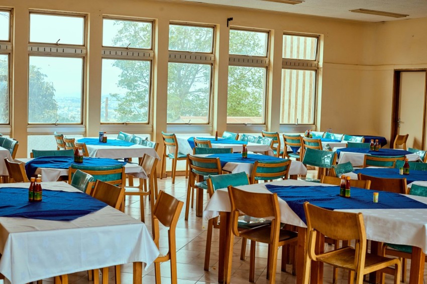 Restaurant hall